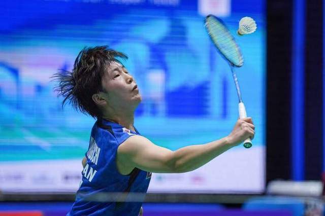 发了广泛讨 发了广泛讨