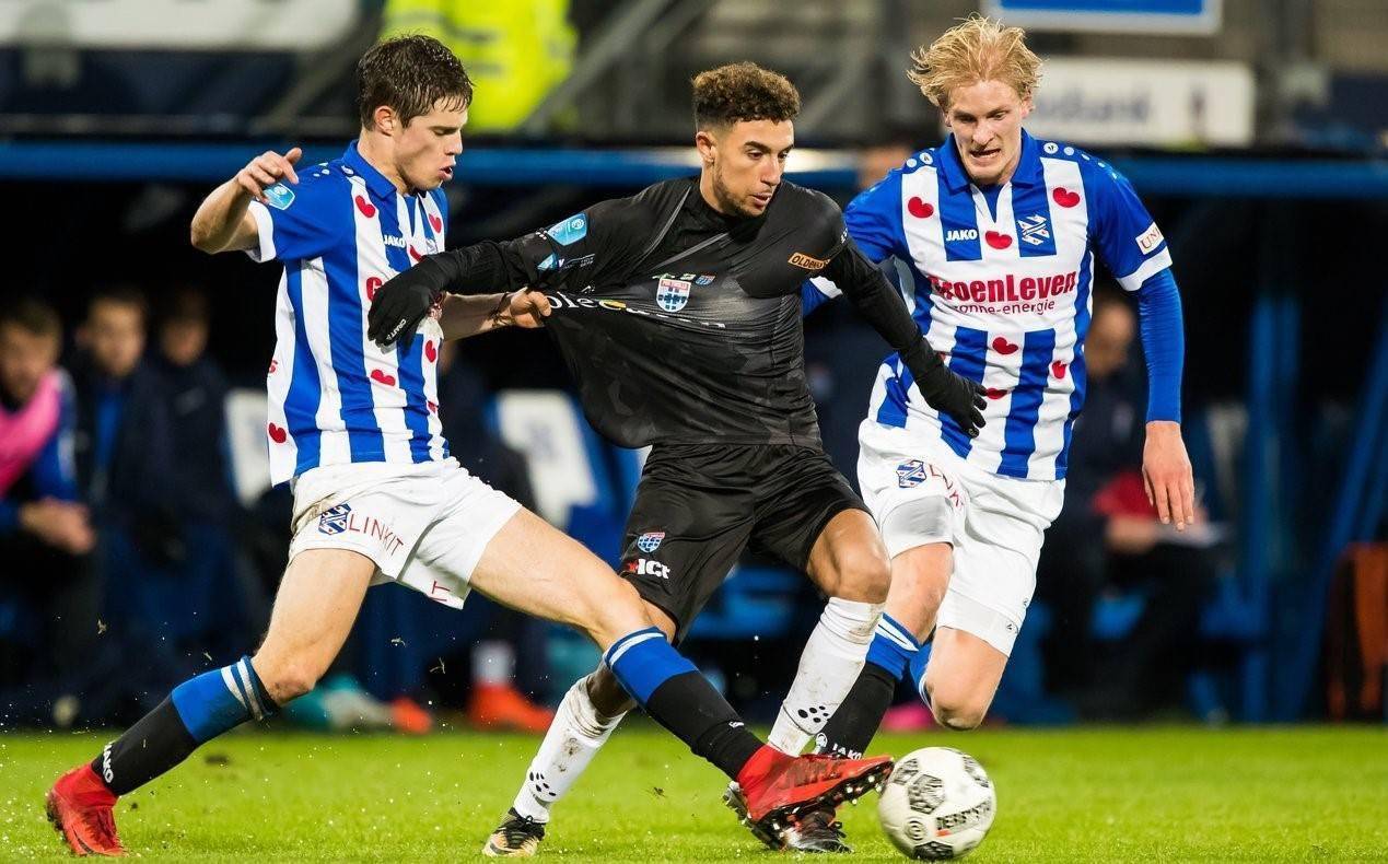 山东男篮以 山东男篮以